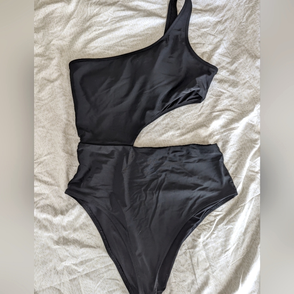 Aerie Black One-Shoulder Swim One Piece